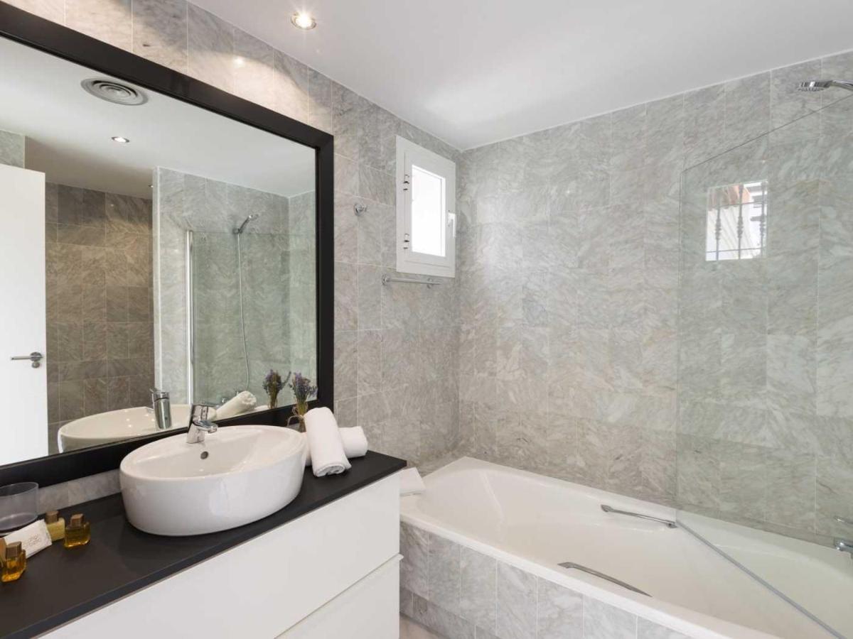 Vacation Marbella I Los Naranjos, Exquisite Penthouse Suite With Rooftop Terrace Exterior foto